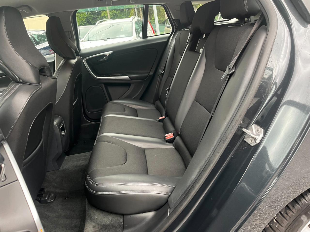 Volvo V60 D3 Momentum