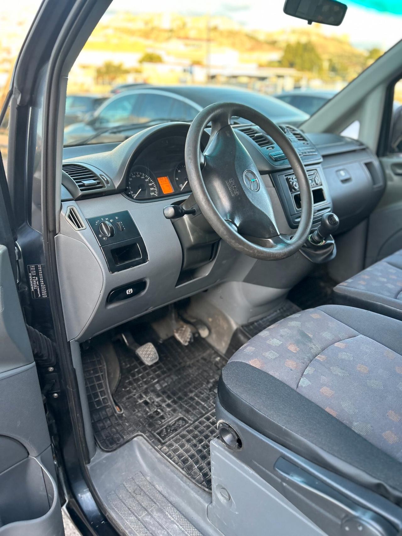 Mercedes-benz Vito 2.2 CDI Compact