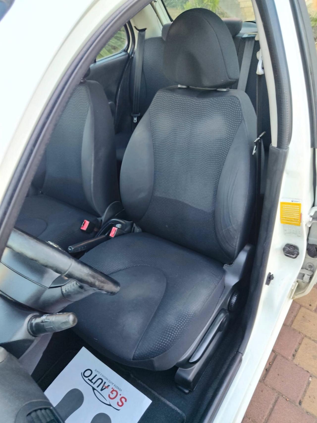 Nissan Micra 1.2 16V 5 porte Easy