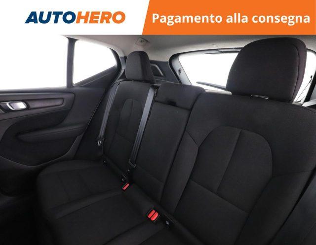 VOLVO XC40 T2 Geartronic Momentum Core