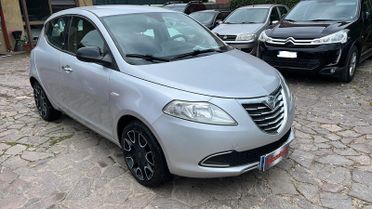 Lancia Ypsilon 1.2 69 CV 5 porte S&S Platinum