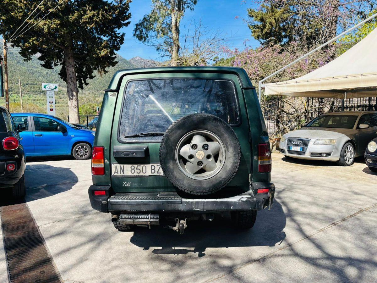 Land Rover Discovery td300 2.5 Tdi 5 porte