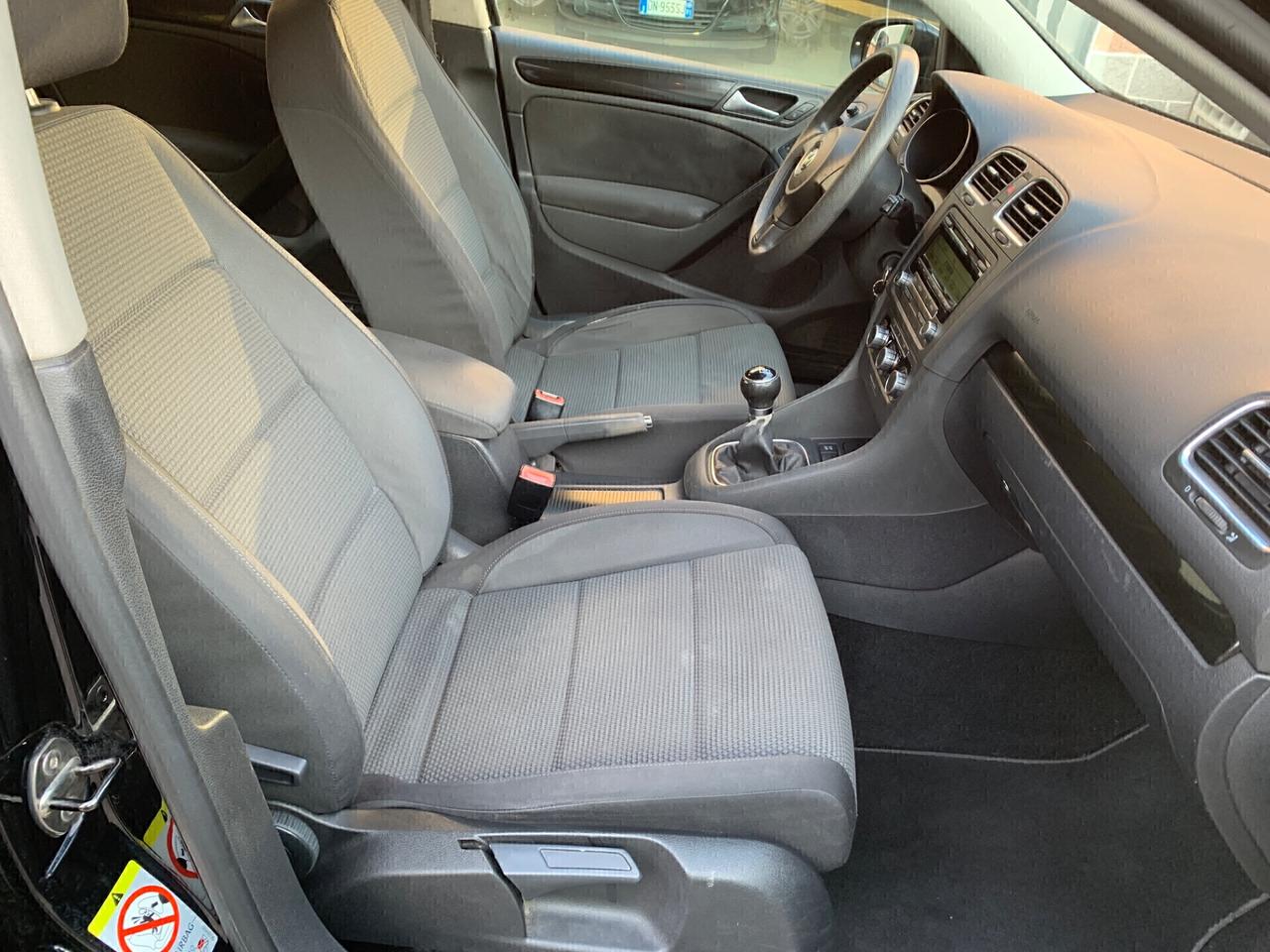 Volkswagen Golf 1.6 TDI DPF 5p.