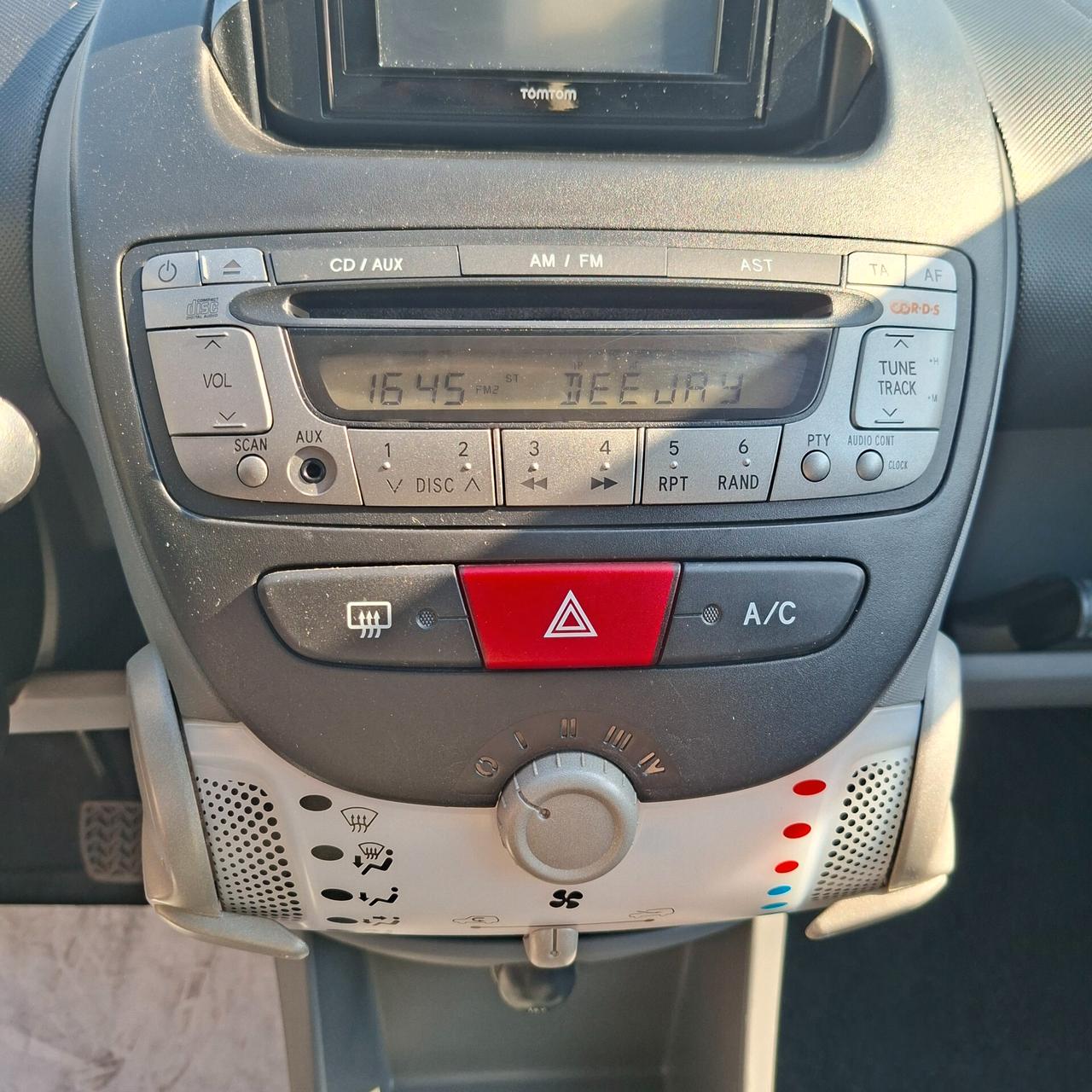 Toyota Aygo 1.0 Bz 68cv 5P Sol