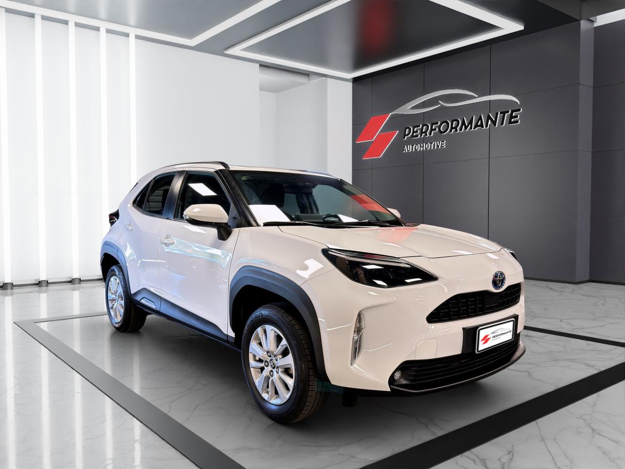 Toyota Yaris Cross 1.5h Active fwd 116cv e-cvt