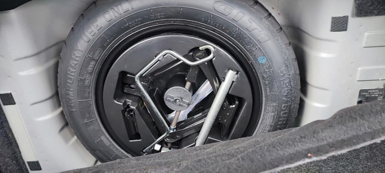 Lancia Ypsilon 1.0 5 porte Hybrid Gold 2023