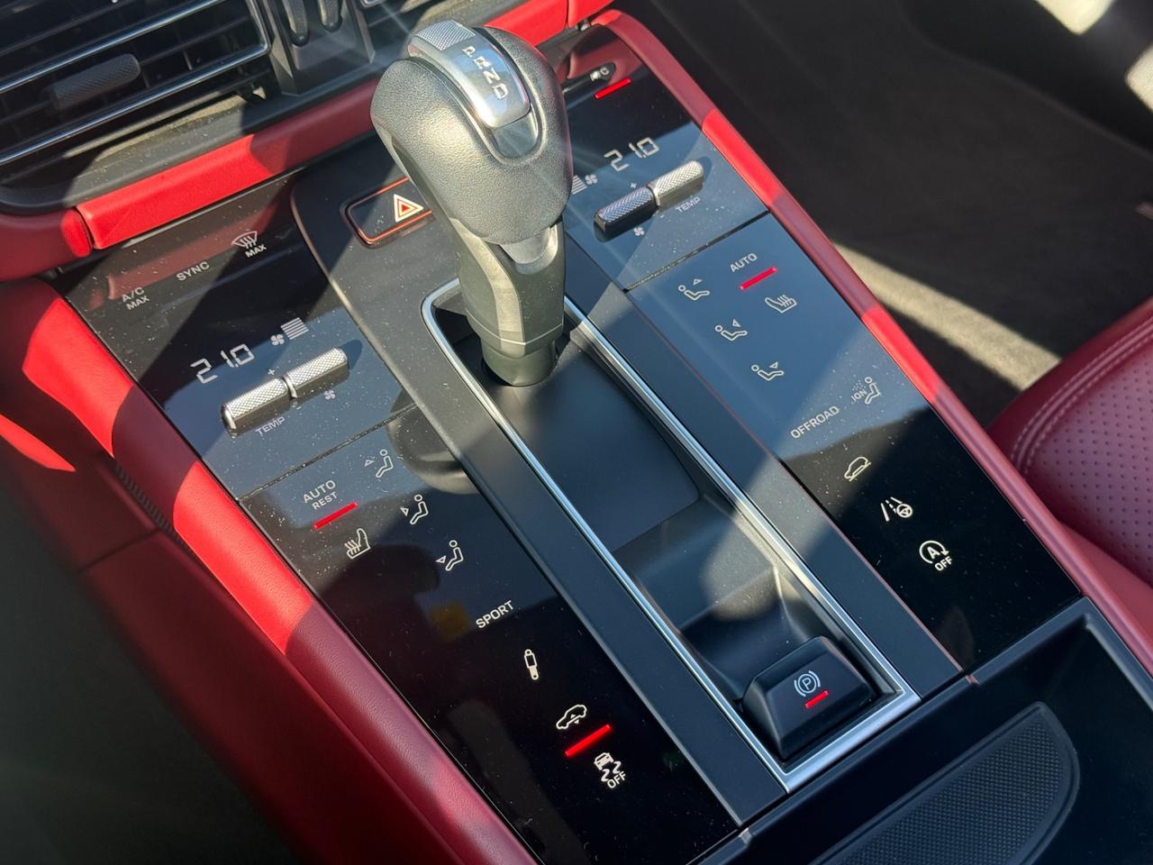 Porsche Macan 2.9 S 381cv pdk Pelle Bordeaux Tetto
