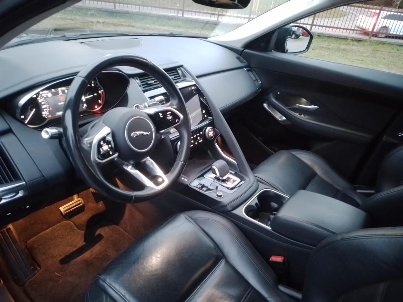 Jaguar E-Pace 2.0D I4 163 CV AWD Auto R-Dynamic Black