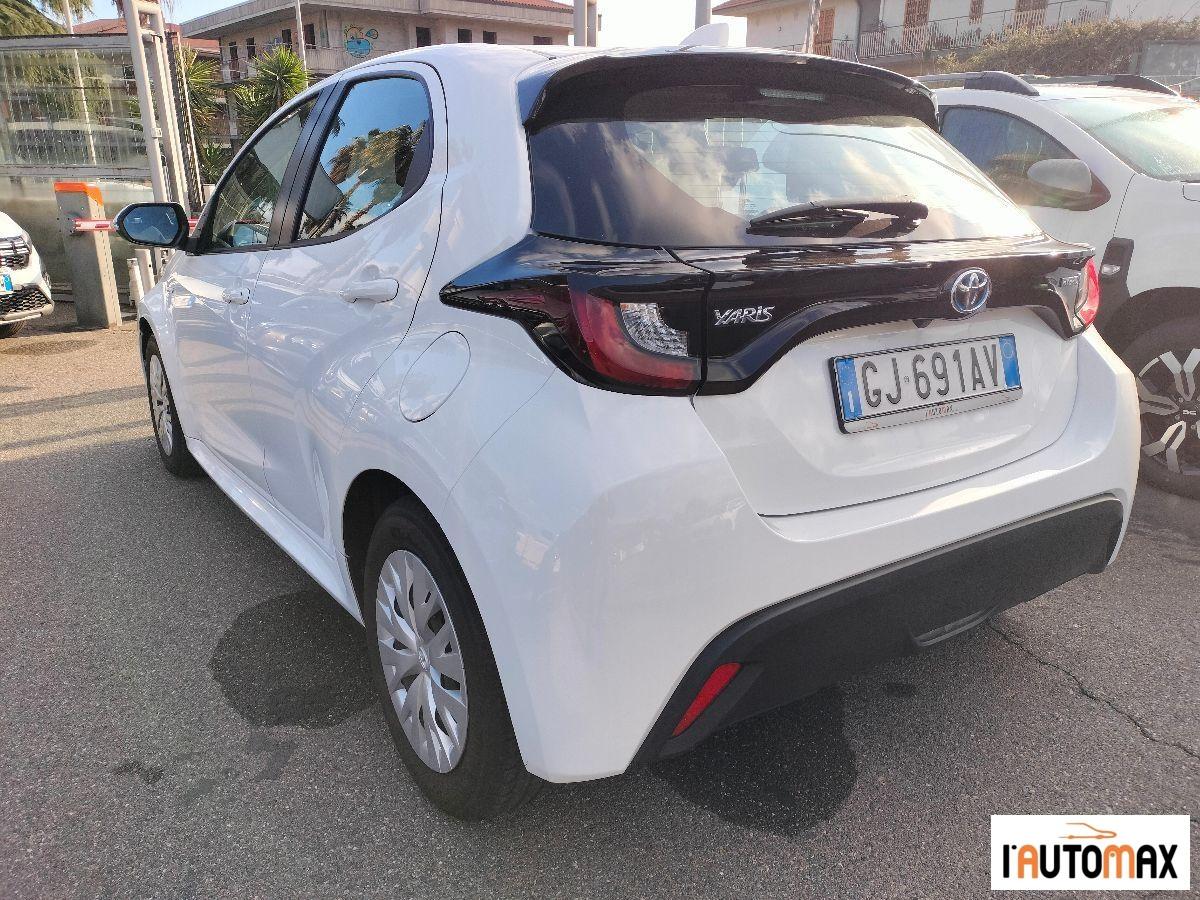 TOYOTA - Yaris 1.5h Business