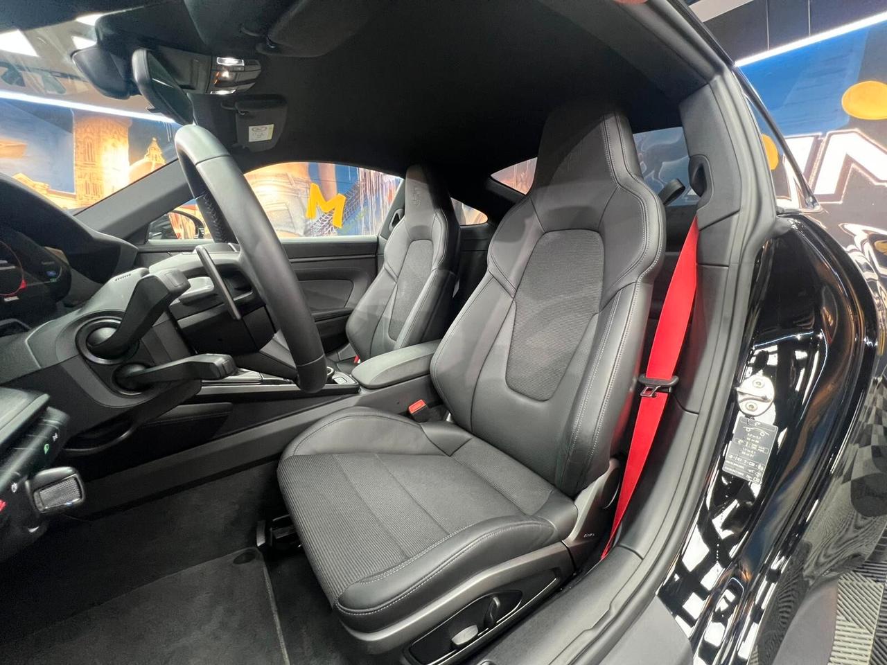 Porsche 992 911 Coupe 4.0 GT3 c/pack Touring auto (992)