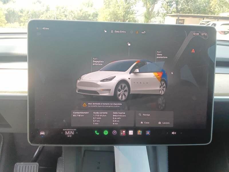 Tesla Model Y Long Range 2024