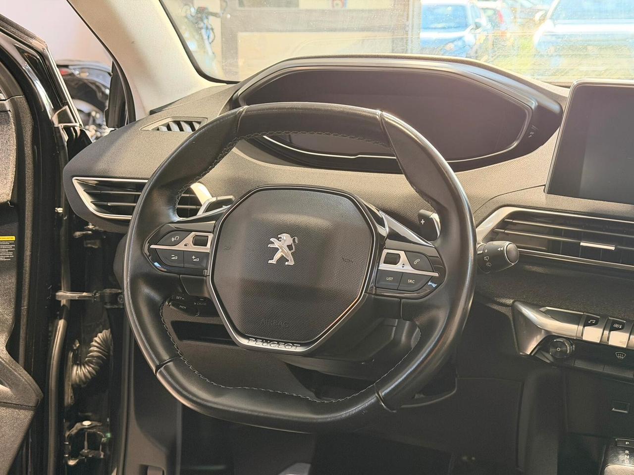 Peugeot 5008 BlueHDi 130 S&S EAT8 Crossway
