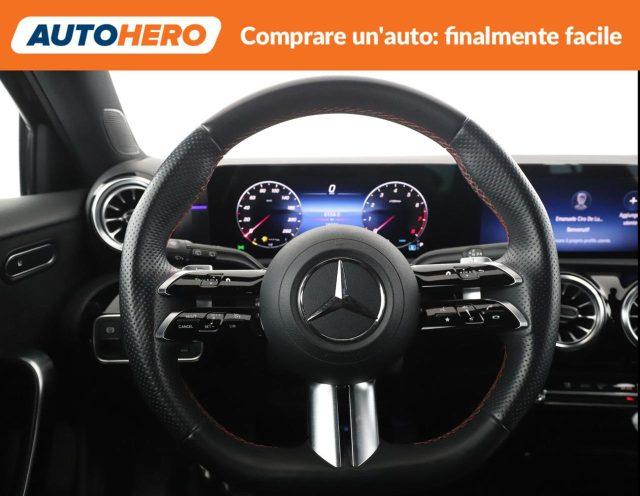 MERCEDES-BENZ A 180 Automatic AMG Line Premium