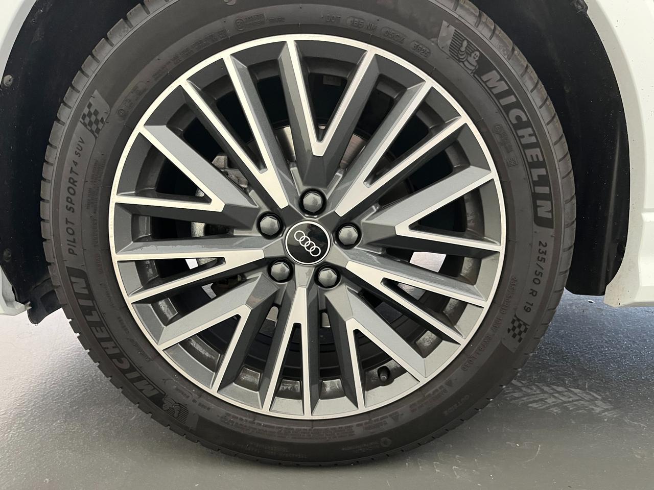 AUDI Q3 35 TDI S-TRONIC QUATTRO S-LINE EDITION