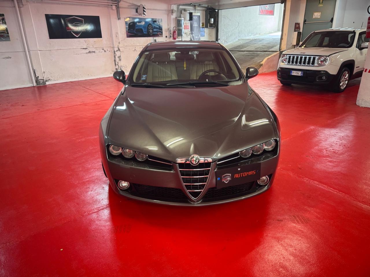 Alfa Romeo 159 1.9 JTDm 16V Exclusive
