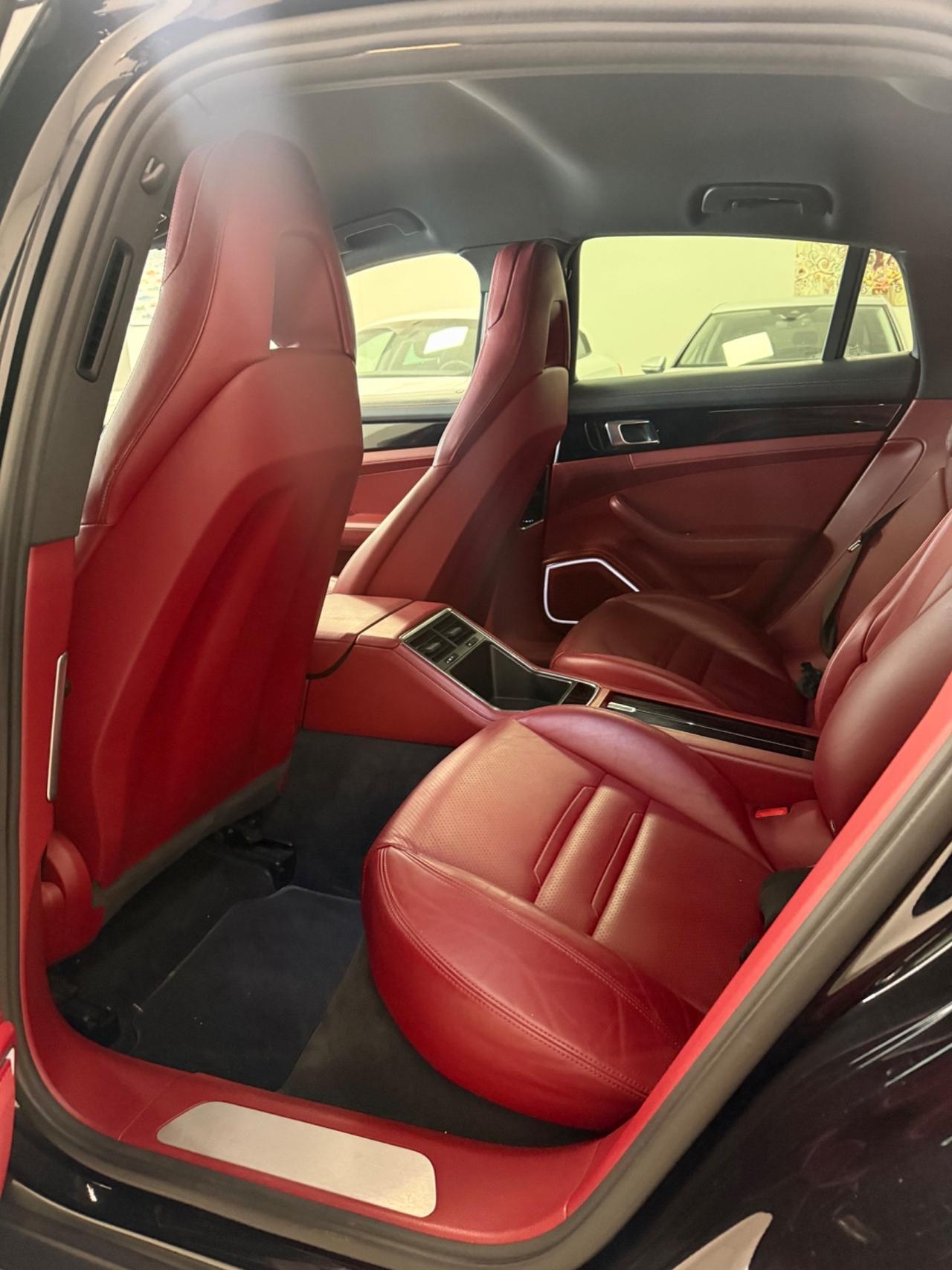 Porsche Panamera 4.0 4S Diesel