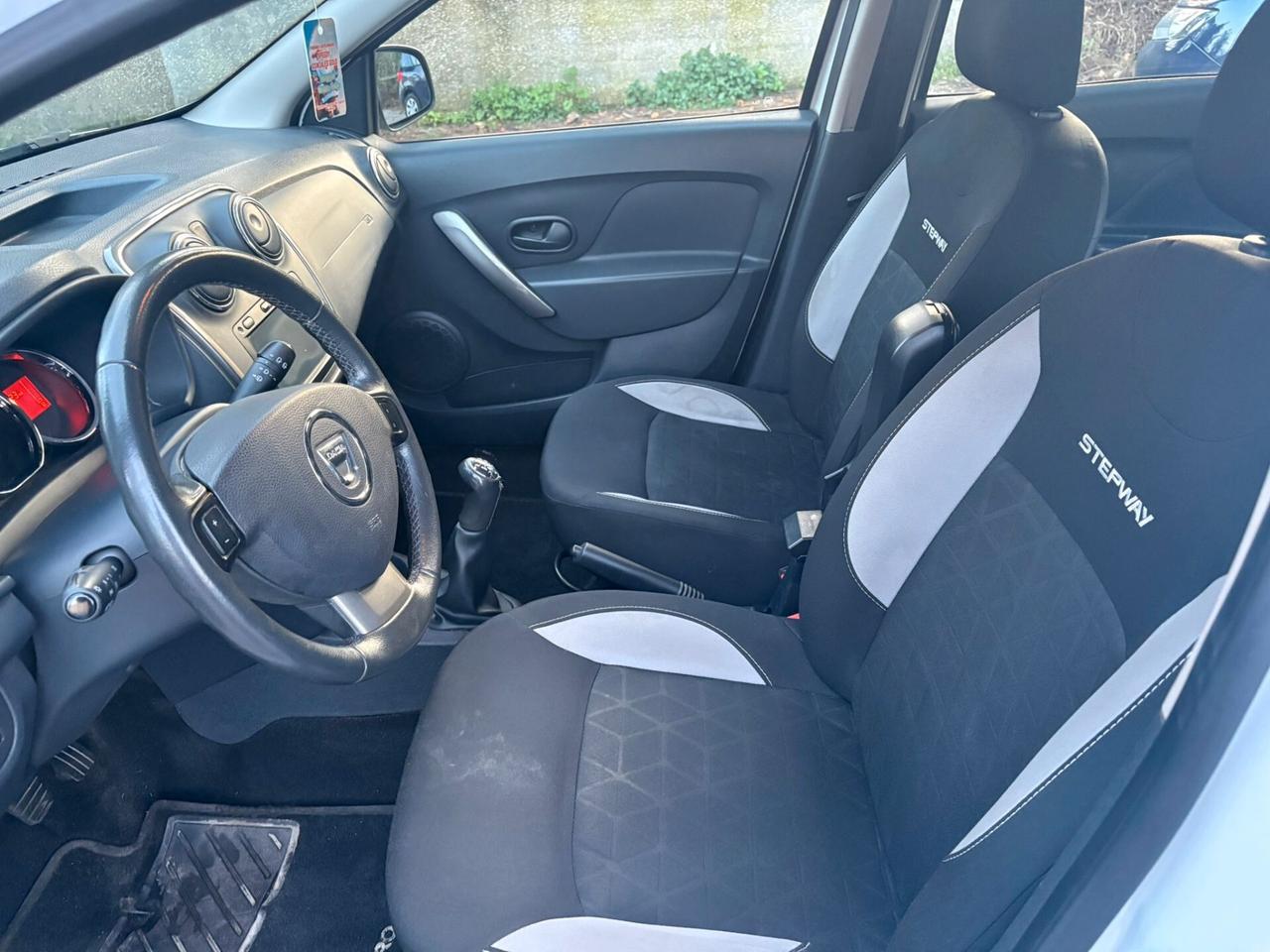 DACIA SANDERO 0.9 STEPWAY Tce GPL - 2016