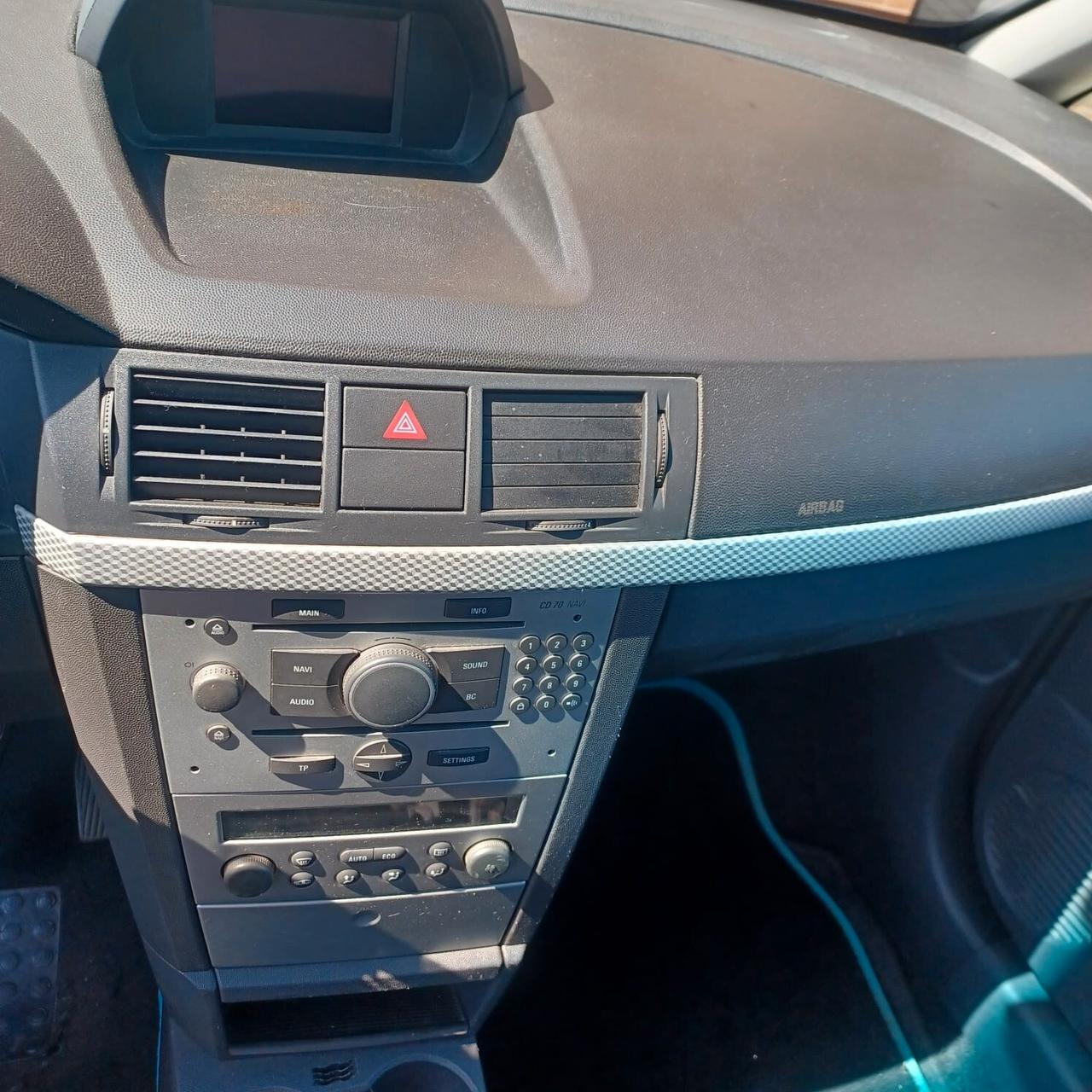 ECONOMICA MERIVA 1.7 CDI 177.288 KM