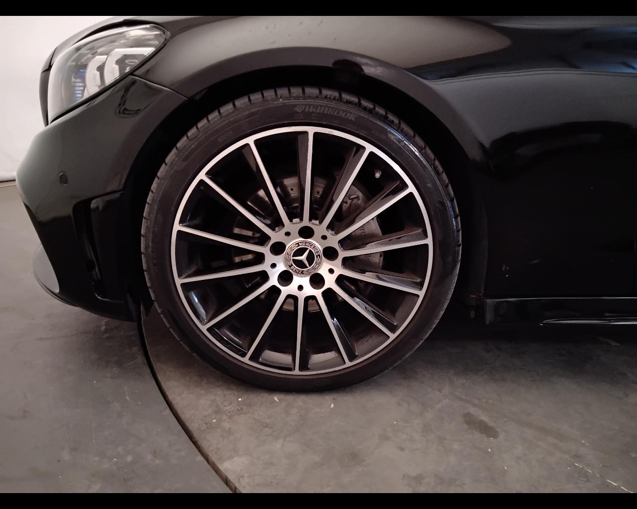 Mercedes-Benz Classe C-C205 2018 Coupe - C Coupe 220 d Premium auto