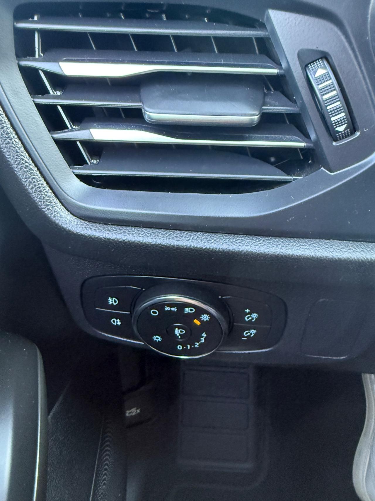 Ford Focus 1.5 EcoBlue 115 CV automatico SW ST-Line