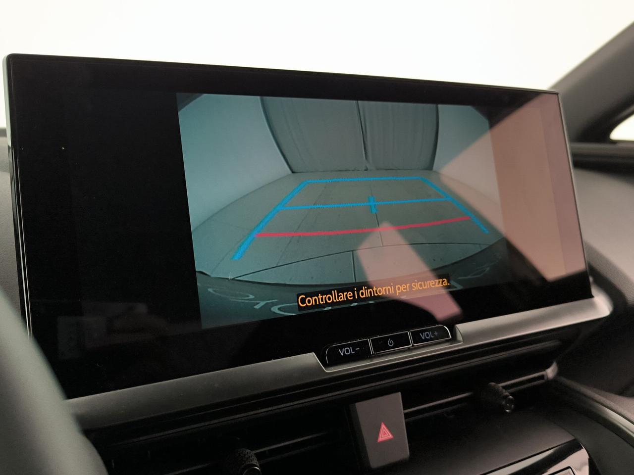 Toyota C-HR 2.0 hv trend awd e-cvt