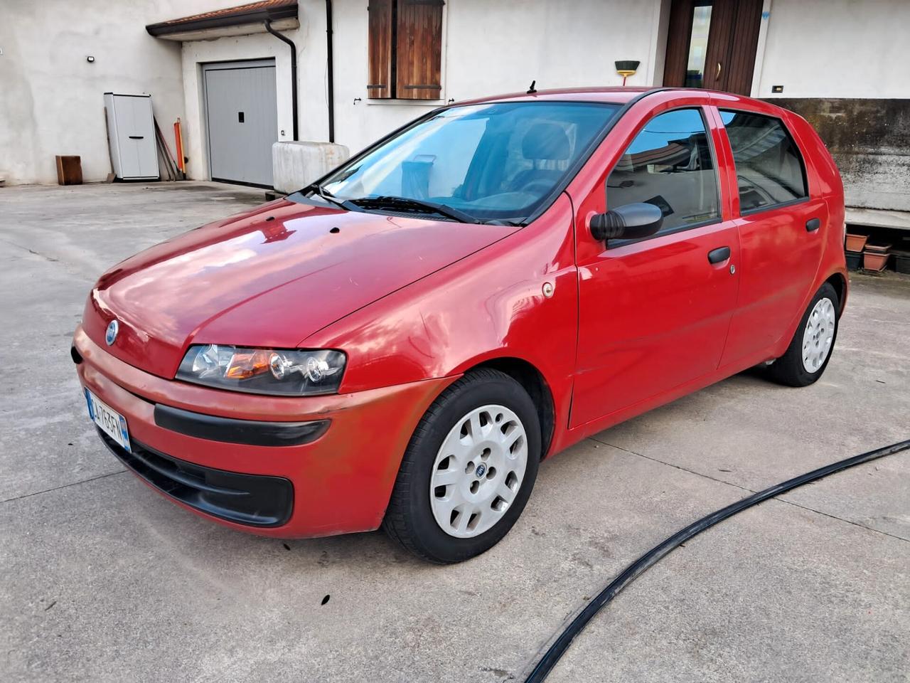 Fiat Punto 1.2i cat 5 porte Verve neopatentati