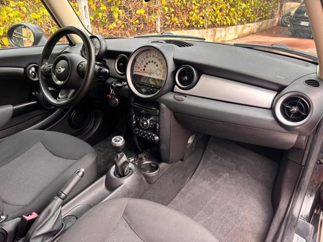 MINI One 1.6 16V One (55kW)