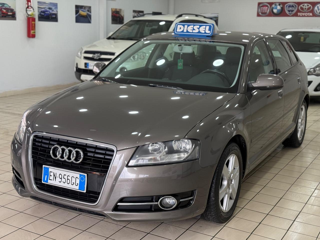 Audi A3 1.6 tdi 2012 full optional