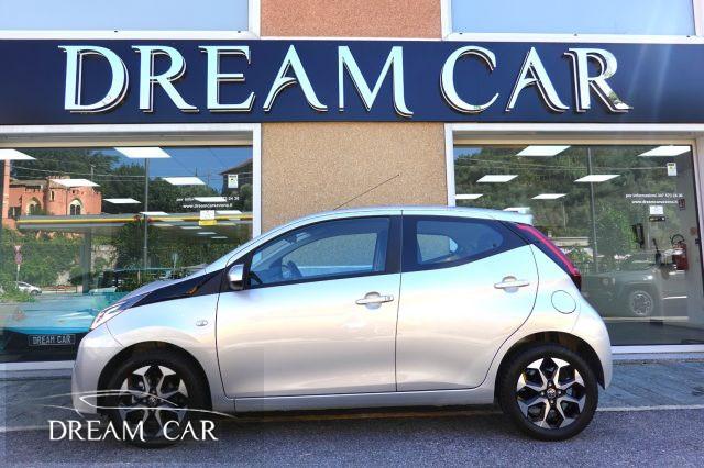 TOYOTA Aygo 1.0 VVT-i 72 CV 5 porte x-play OK NEOPATENATI