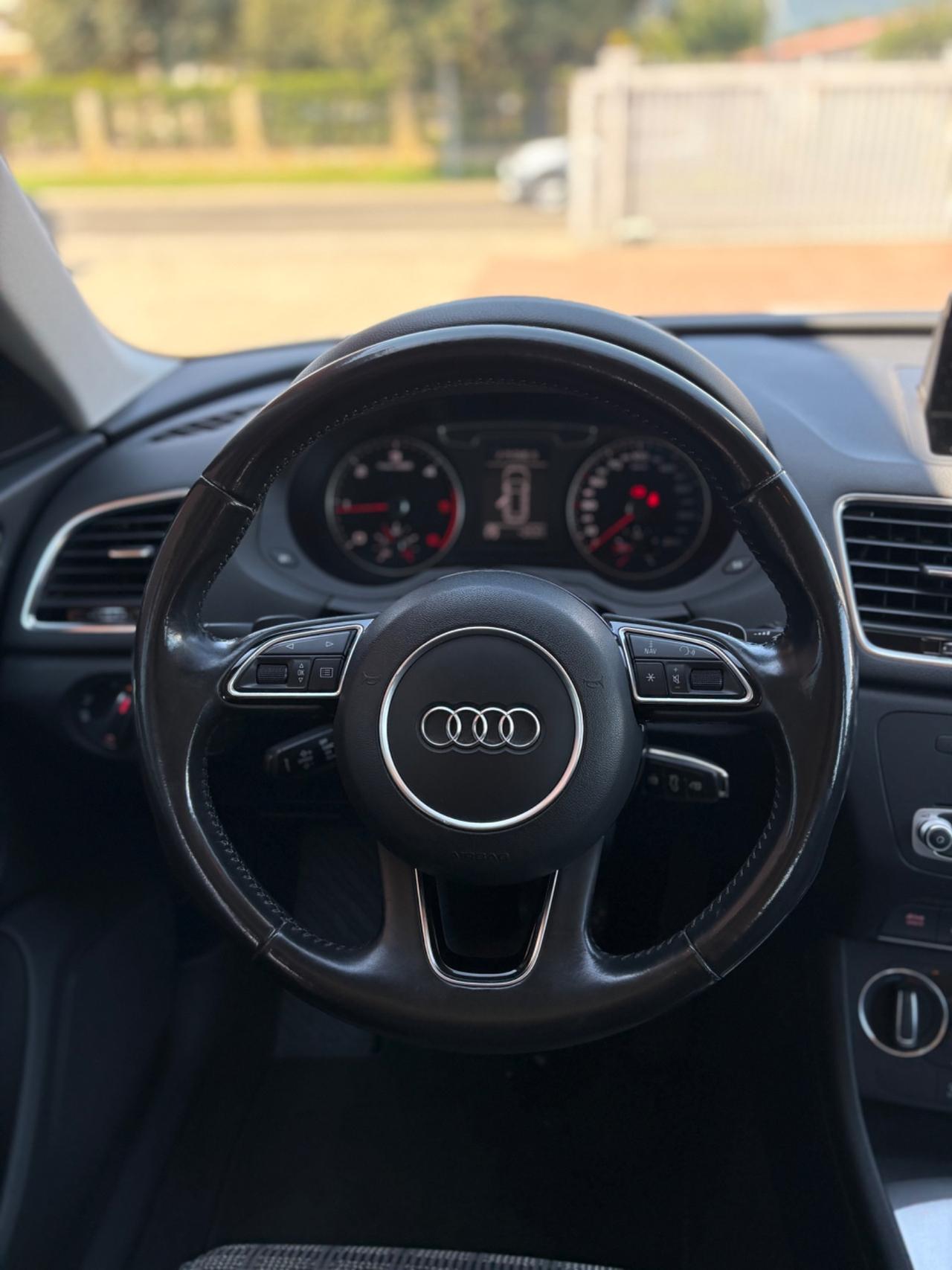 Audi Q3 2.0 TDI 150 CV quattro S tronic edition Sport