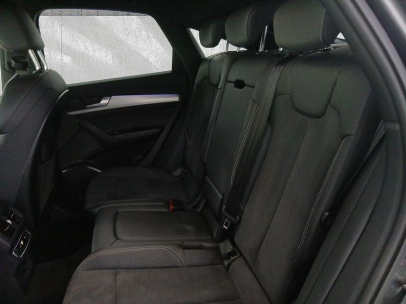Audi Q5 Sportback 40 2.0 tdi mhev 12V Identity Black quattro s-tronic