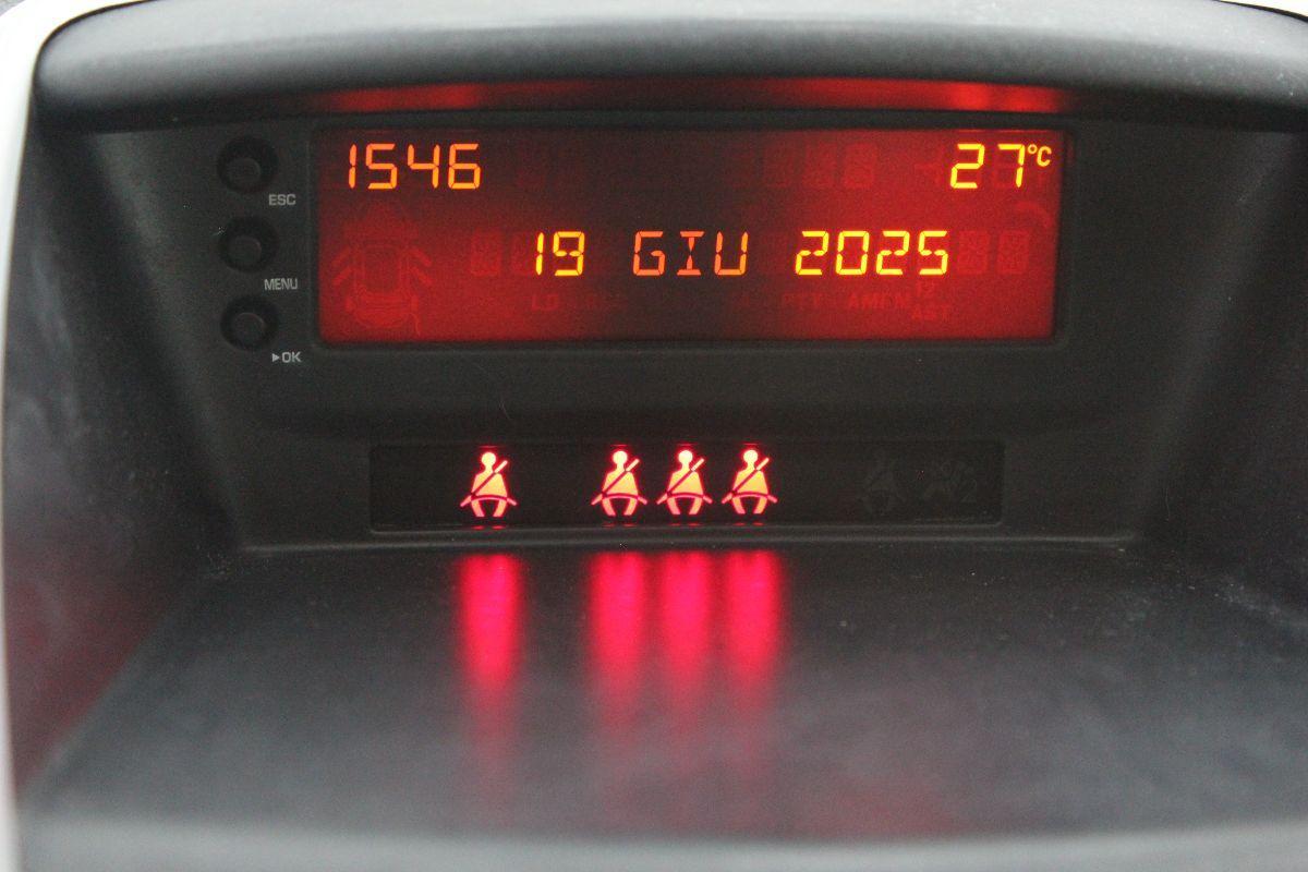 PEUGEOT - 207 - HDi 70CV 5p. X Line