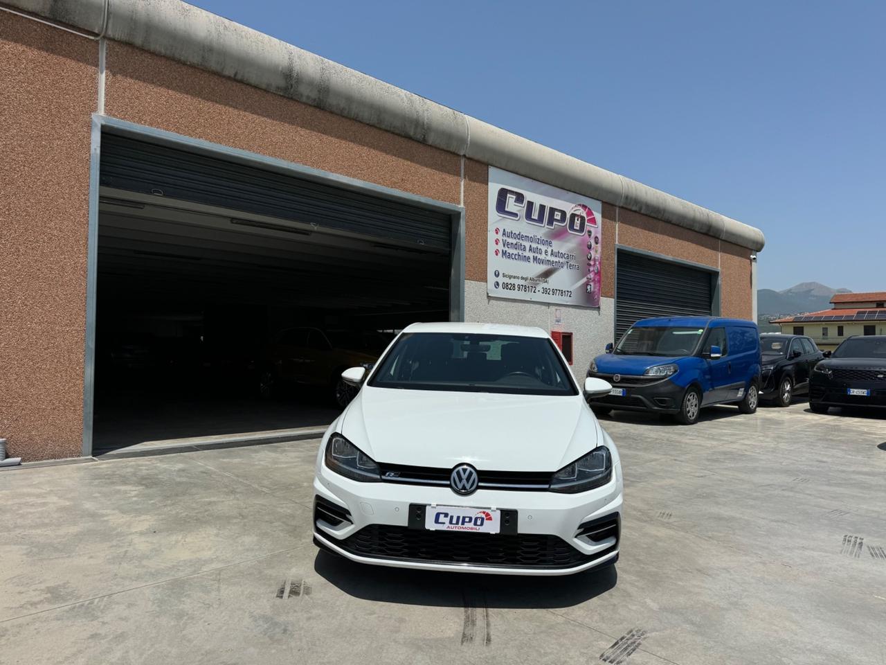 Volkswagen Golf 2.0 TDI 150cv DSG 5p. R-Line