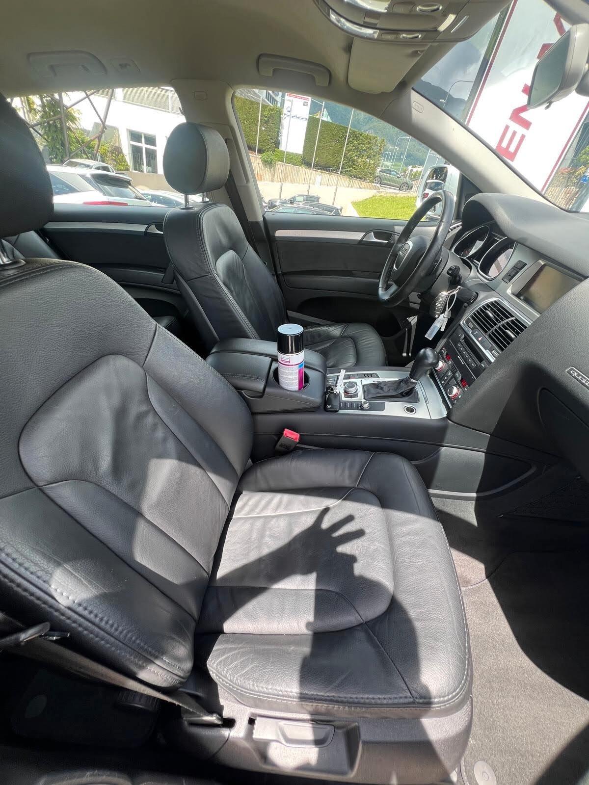 Audi Q7 3.0 V6 TDI 233CV quattro tiptronic