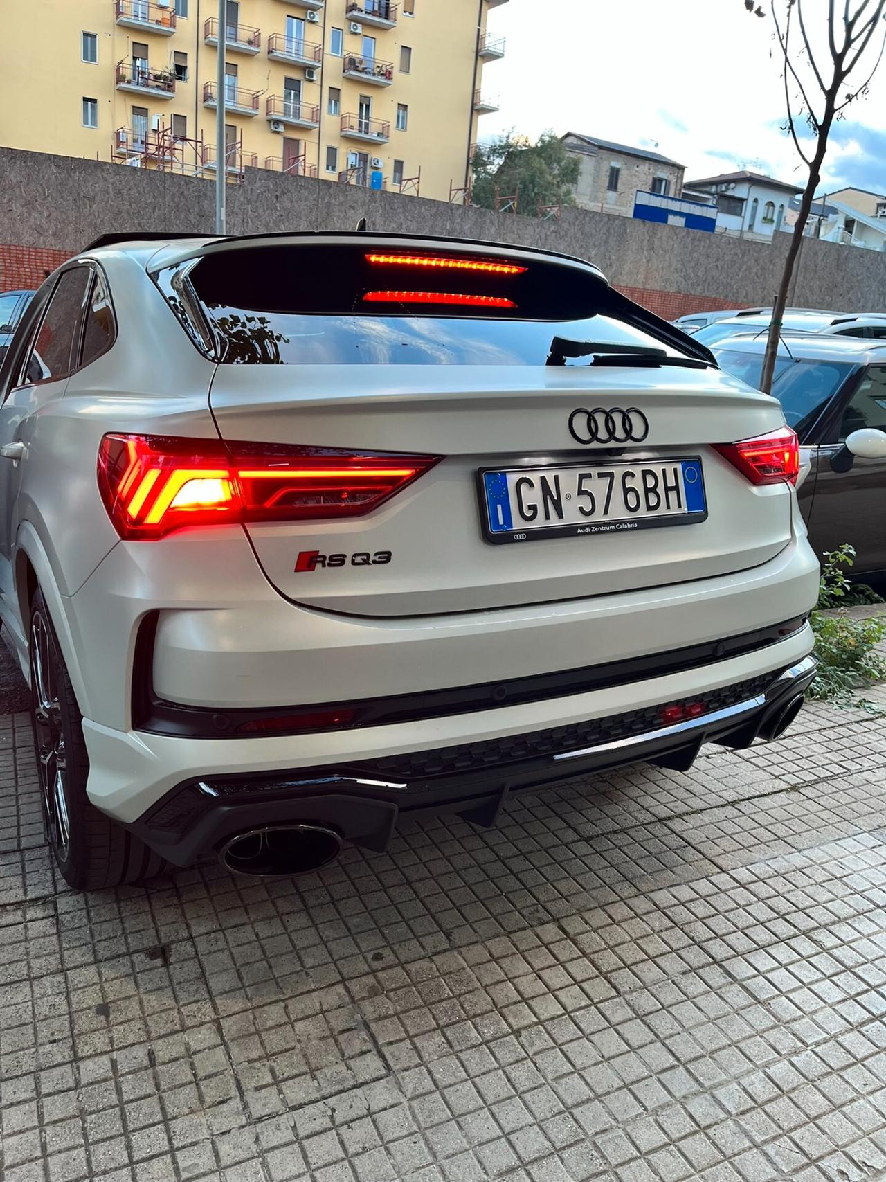 Audi RS Q3 edizione limitata 10 anni