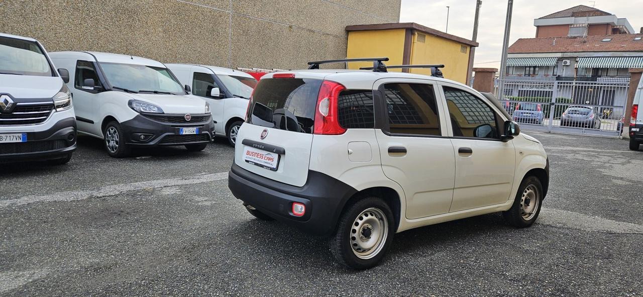 FIAT PANDA 1.2 69 CV VAN BENZINA/ GPL DELLA CASA - KM. 71.000 - PROSSIMO RINNOVO 10/2026 NO IVA ESPOSTA