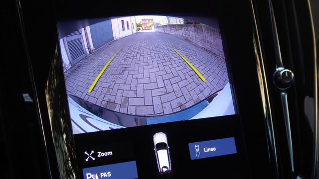 VOLVO V60 B4 (d) Geartronic Momentum Business