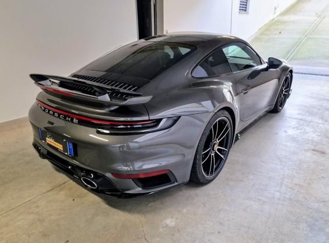 PORSCHE 911 Turbo S Coupé