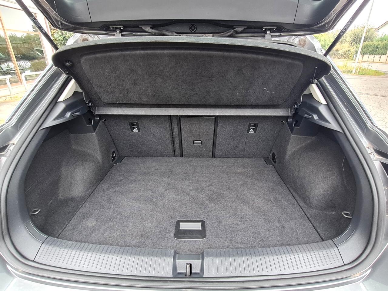 Volkswagen T-Roc 1.0 TSI Life 110 CV