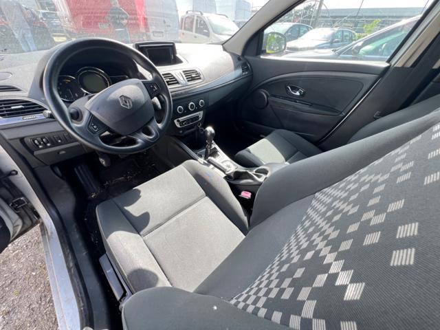 RENAULT Megane AUTOCARRO 4 POSTI Mégane 1500DCI SporTour S&S