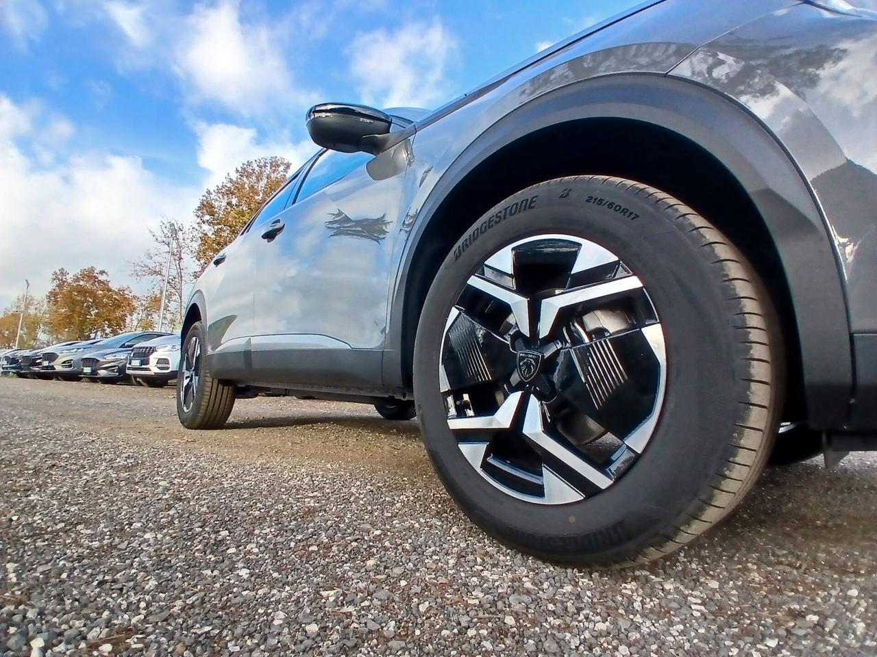 Peugeot 2008 Hybrid 145 e-DCS6 Allure