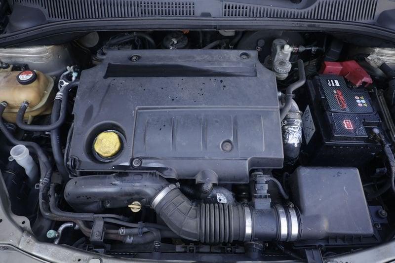 FIAT Sedici FIAT Sedici 1.9 MJT 4x4 Dynamic 88KW ANNO 2007