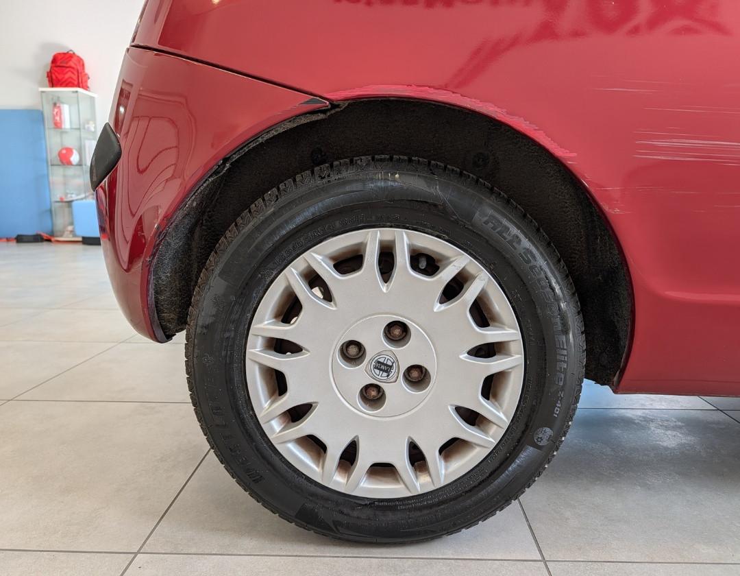 LANCIA Ypsilon - 1.2 Argento