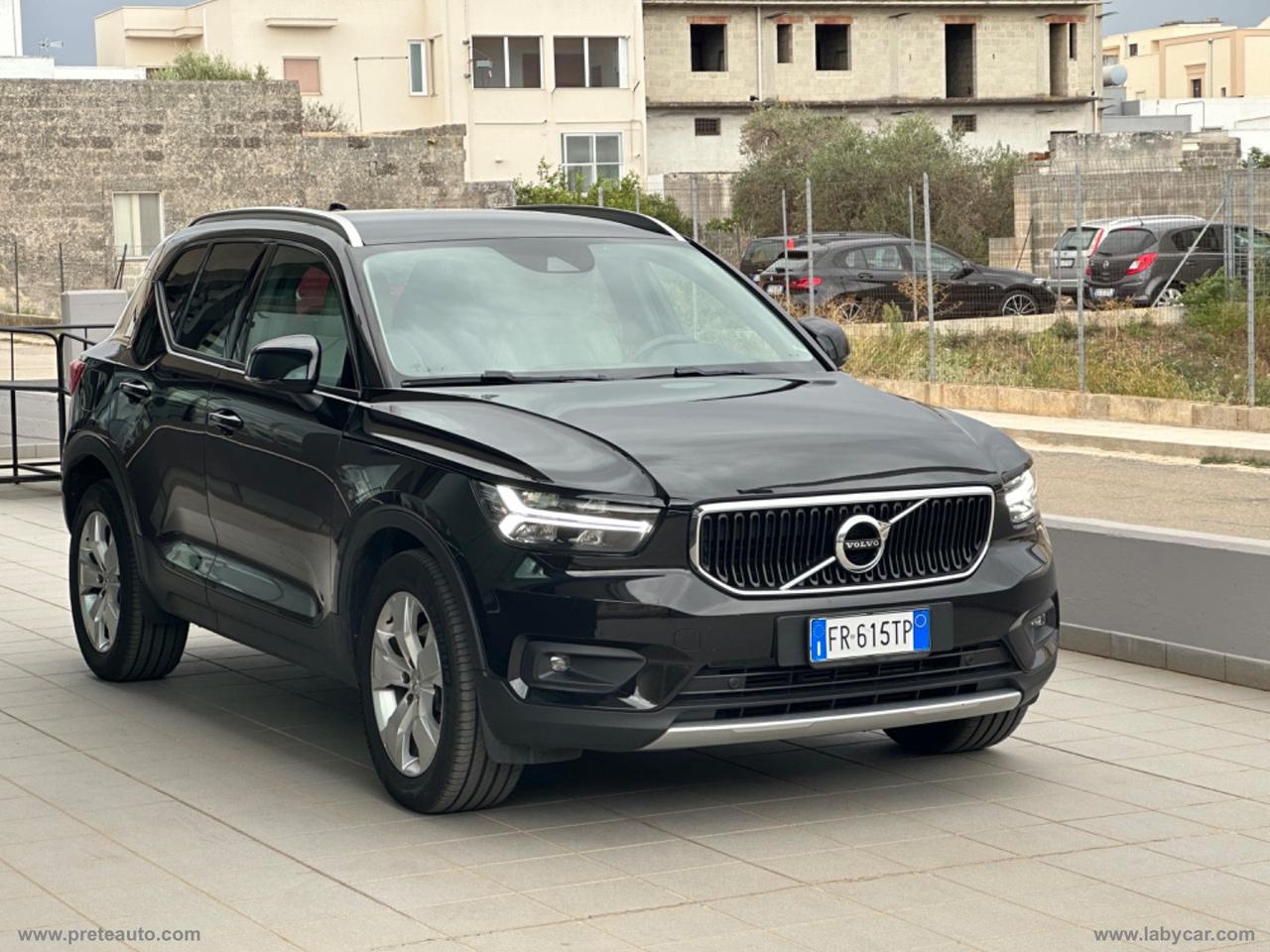 VOLVO XC40 D4 AWD Geartronic Business