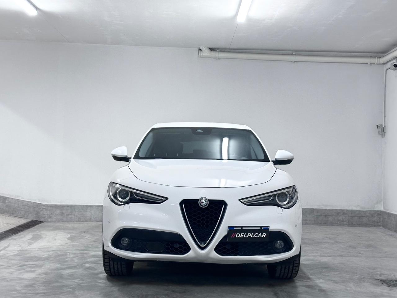 Alfa Romeo Stelvio 2.2 Turbodiesel 210 CV AT8 Q4 Super
