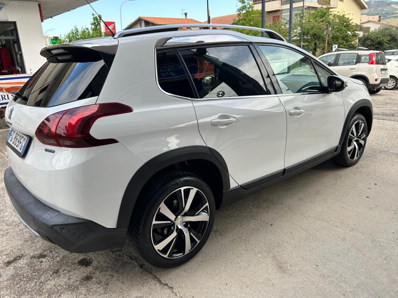 Peugeot 2008 1.6 HDI 120 CV ALLURE NAVI -2016