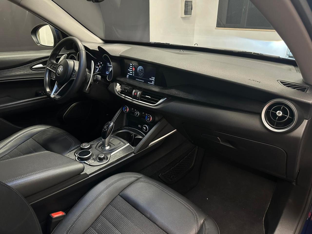 Alfa Romeo Stelvio 2.2 210 CV AT8 Q4 Super