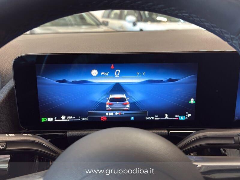 Mercedes-Benz GLA GLA-H247 2023 200 d AMG Line Advanced Plus auto