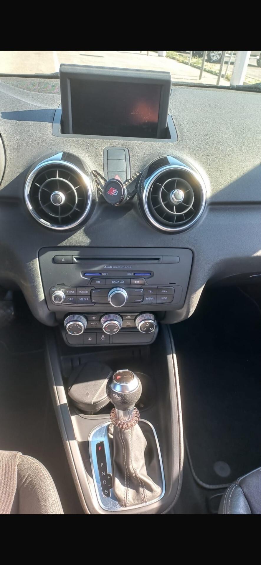 Audi A1 1.6 TDI 105 CV Attraction