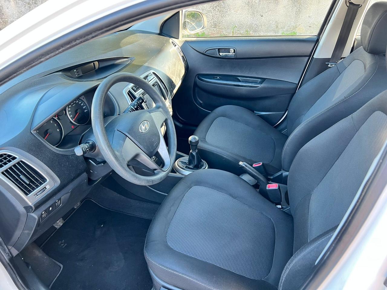 HYUNDAI i20 1.2 GPL Sound Edition - 2014